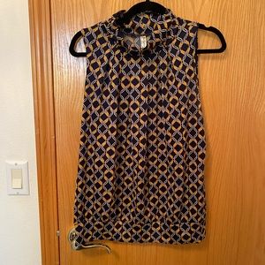 Large perseption concepts high neck patterned sleeveless top